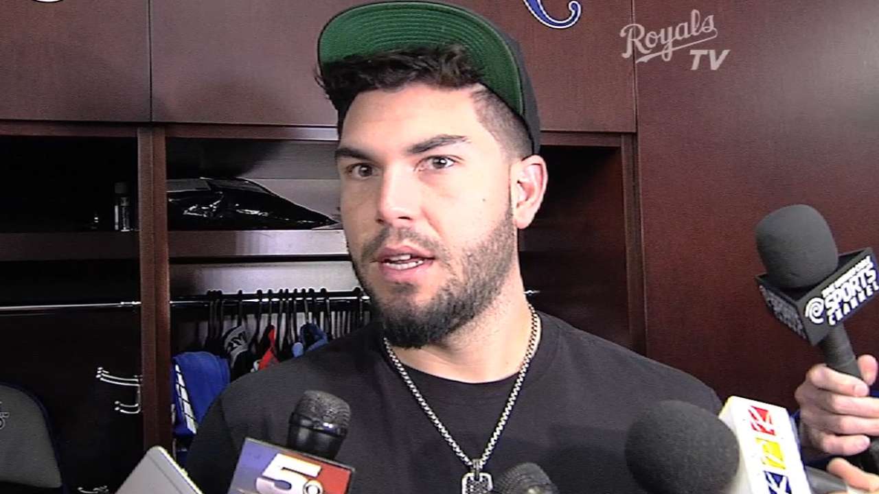 Hosmer open to long-term deal with Royals