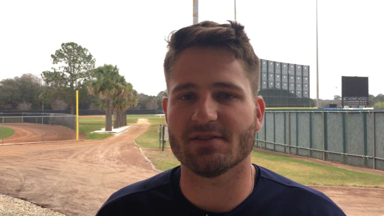 White an unlikely candidate for Astros' first-base job