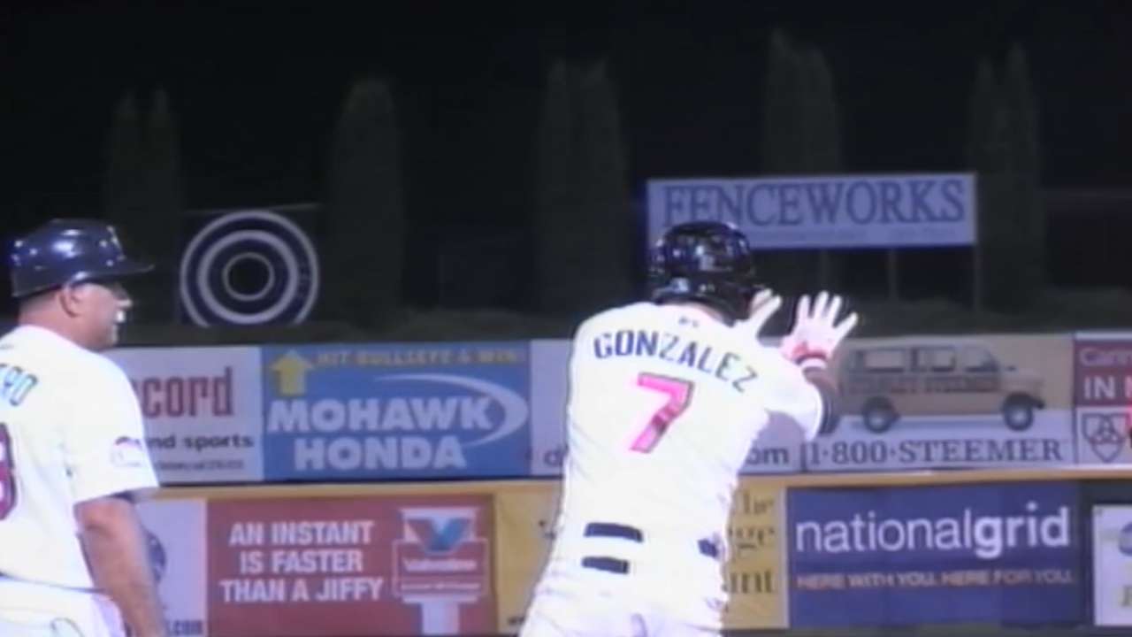 Catcher Gonzalez among Astros' roster cuts