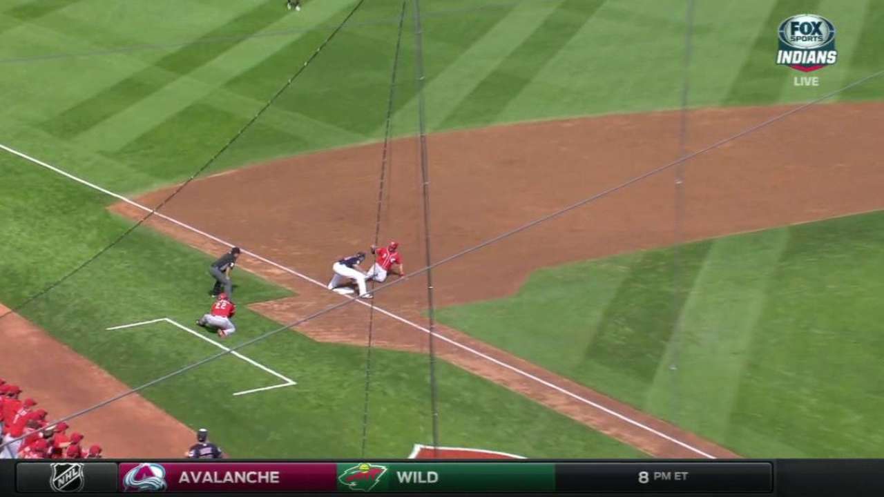 Relay gets Suarez at third
