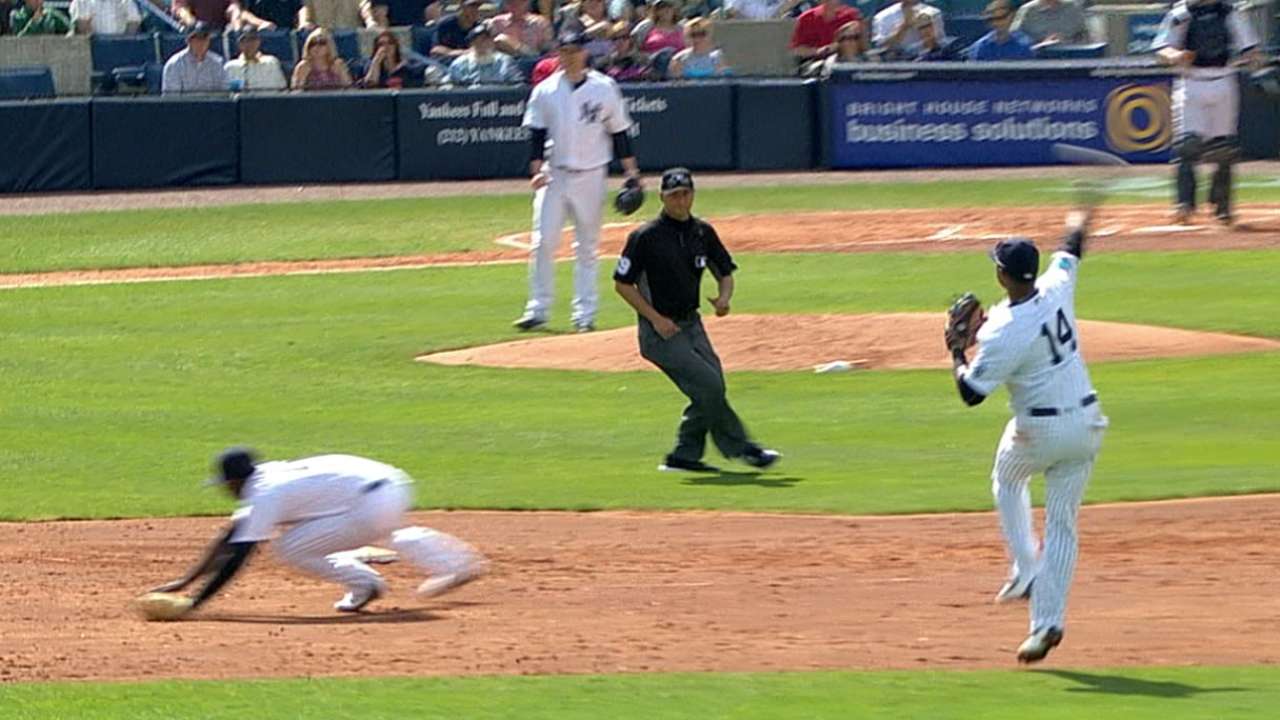 Castro shines brightly in Yankees debut