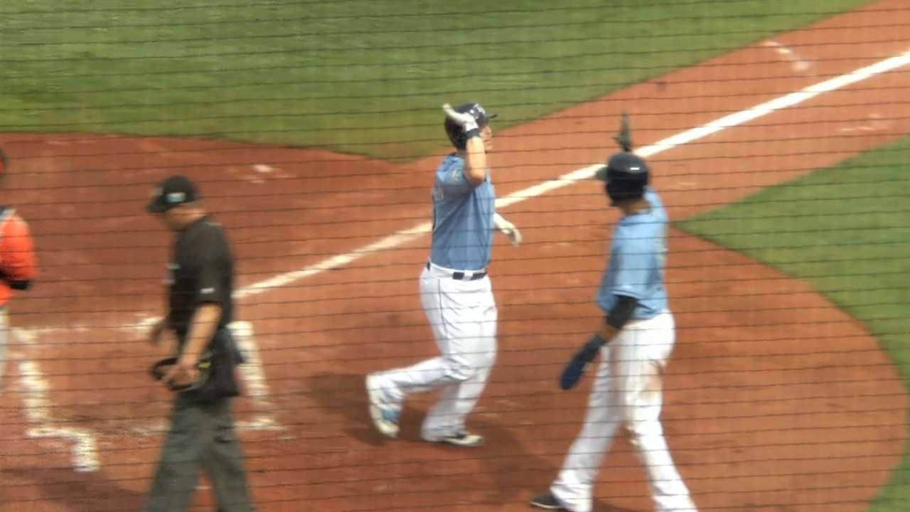 Dickerson's long two-run homer