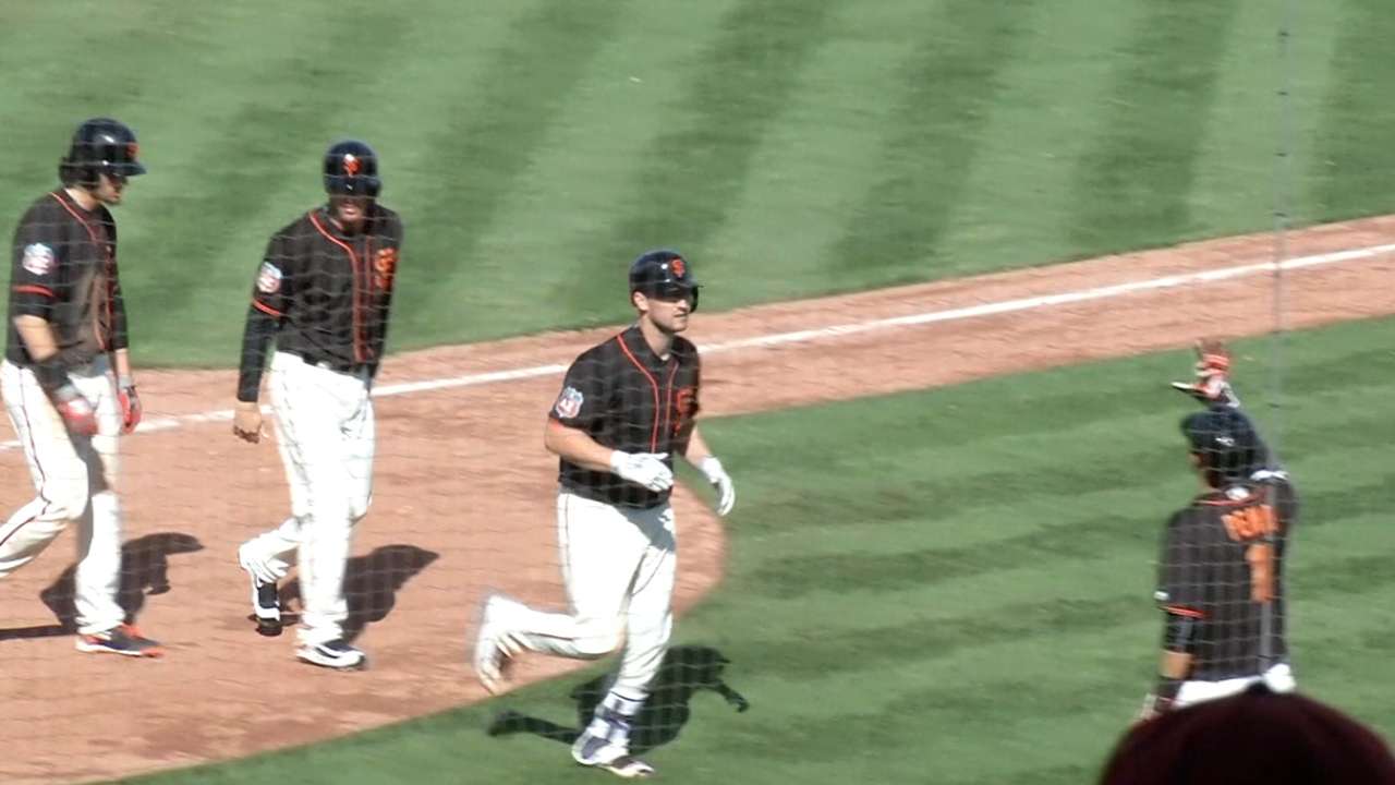 Carter homers as Brewers outslug Giants
