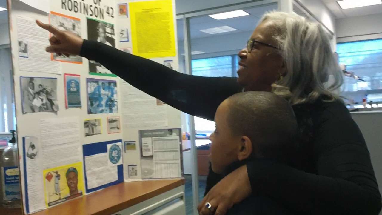 Sharon Robinson visits YBA in DC