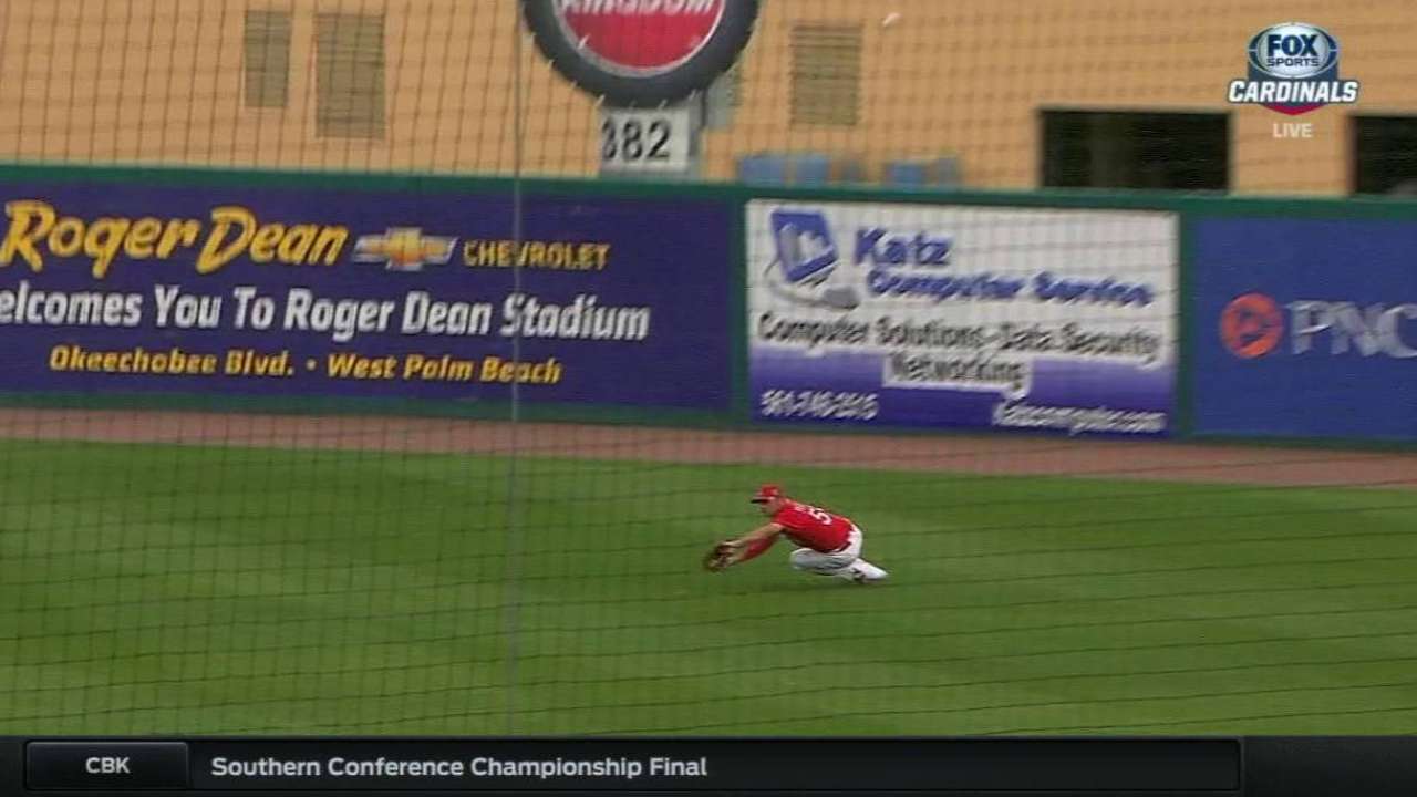Piscotty's diving catch