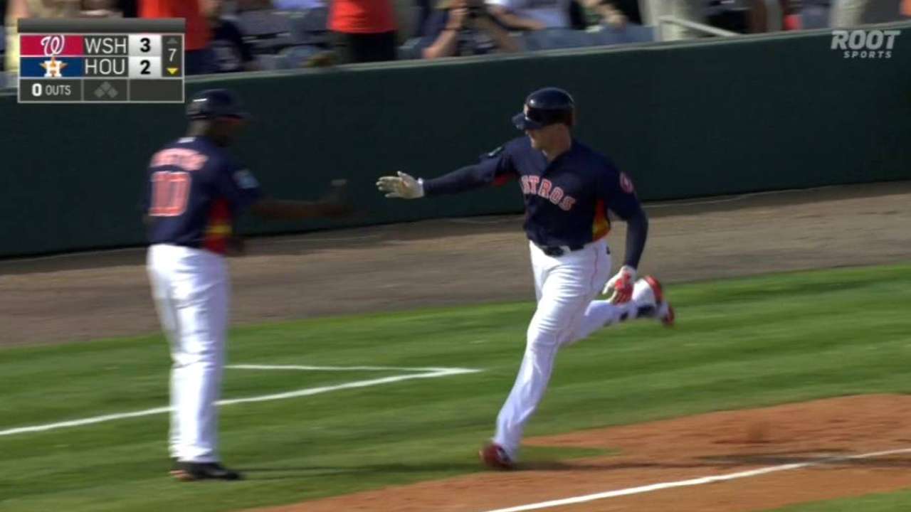 Fisher's solo homer