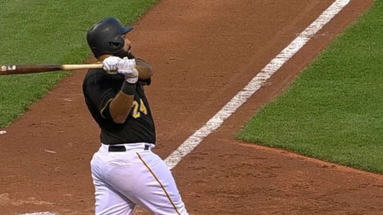 Source: Alvarez, O's agree to one-year deal