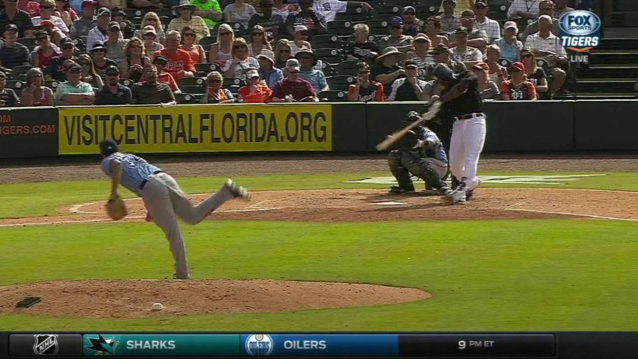 Kinsler, Mayberry fuel potent Tigers' attack