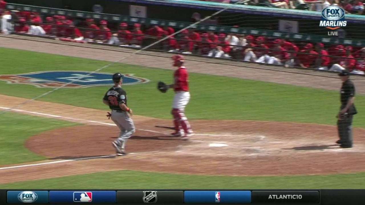 Kelly signs Minor League deal