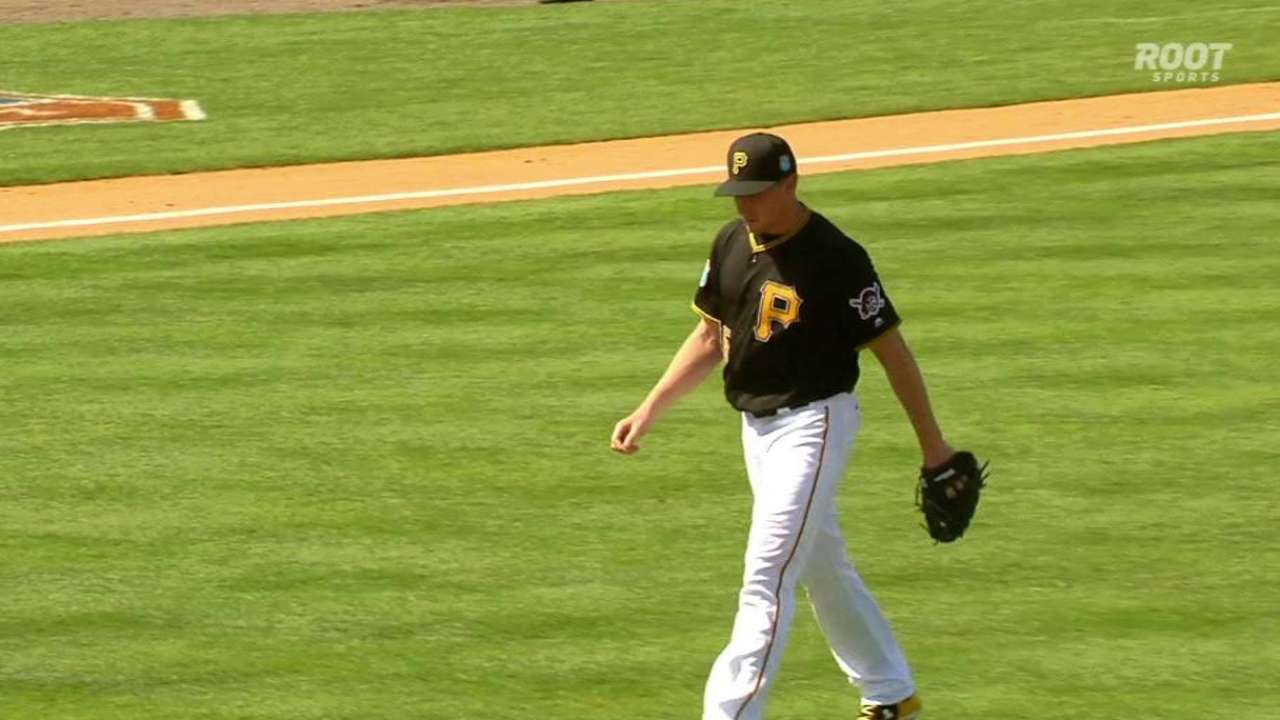 Melancon strikes out the side