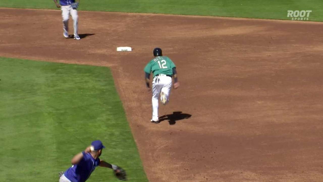 Mariners using Statcast to gain edge on bases