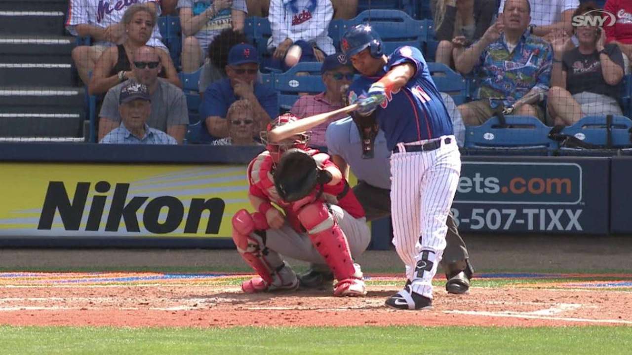 Tejada's homer ties the game