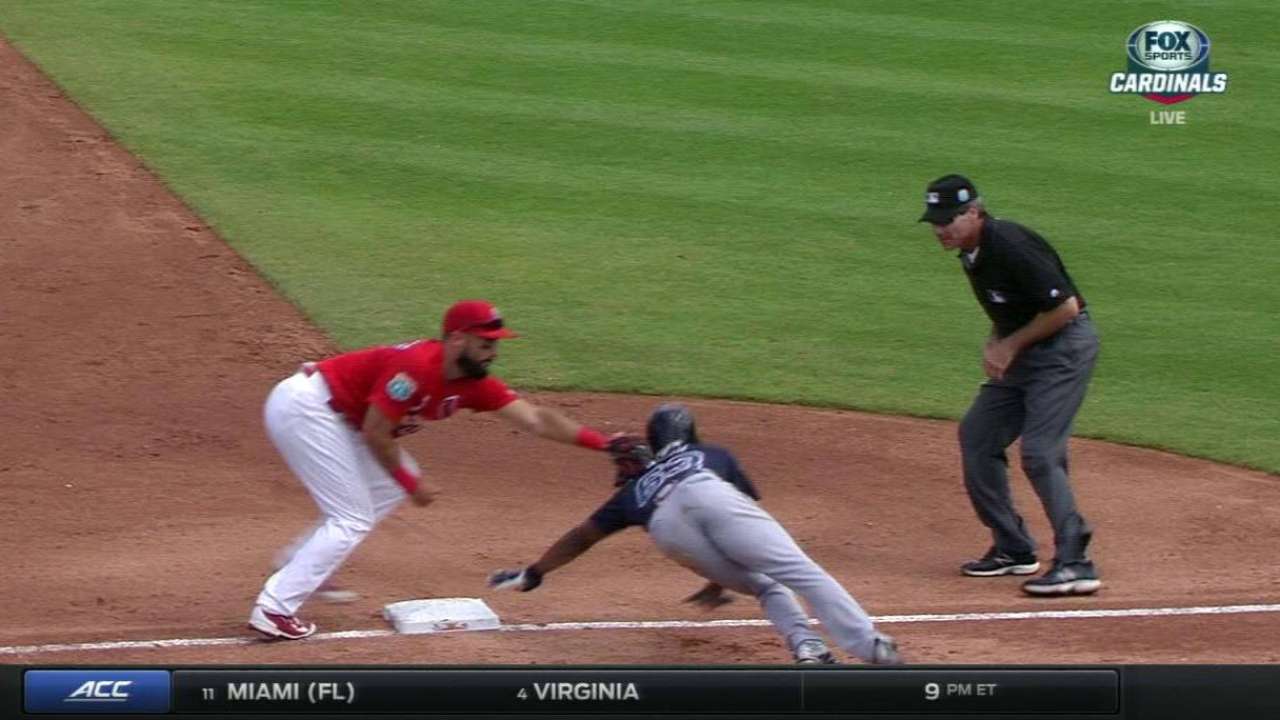 Sierra throws out Smith at third