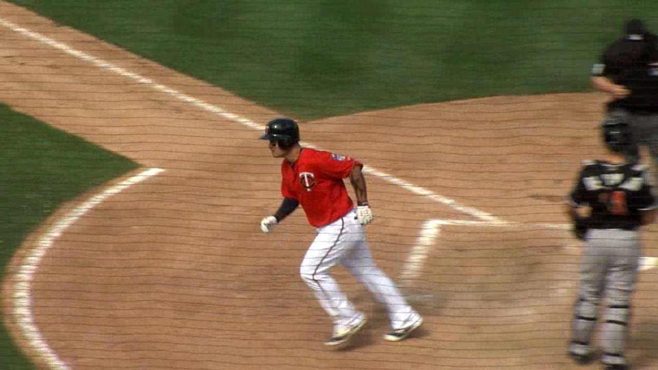 Park blasts third spring home run for Twins