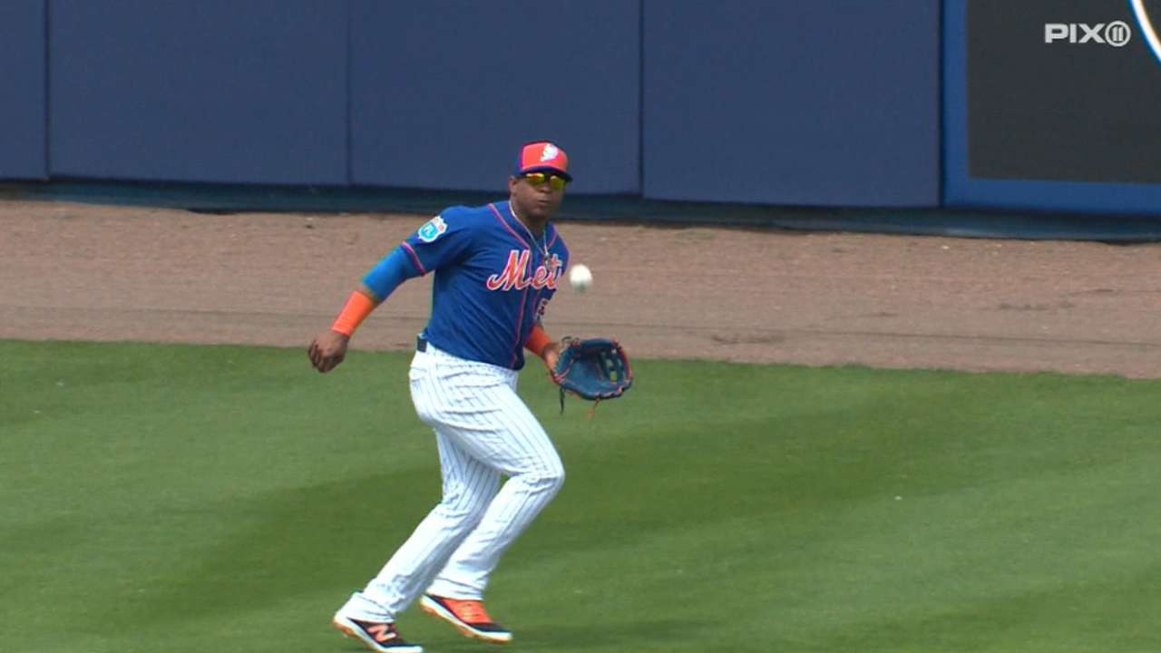 Cespedes makes it look easy
