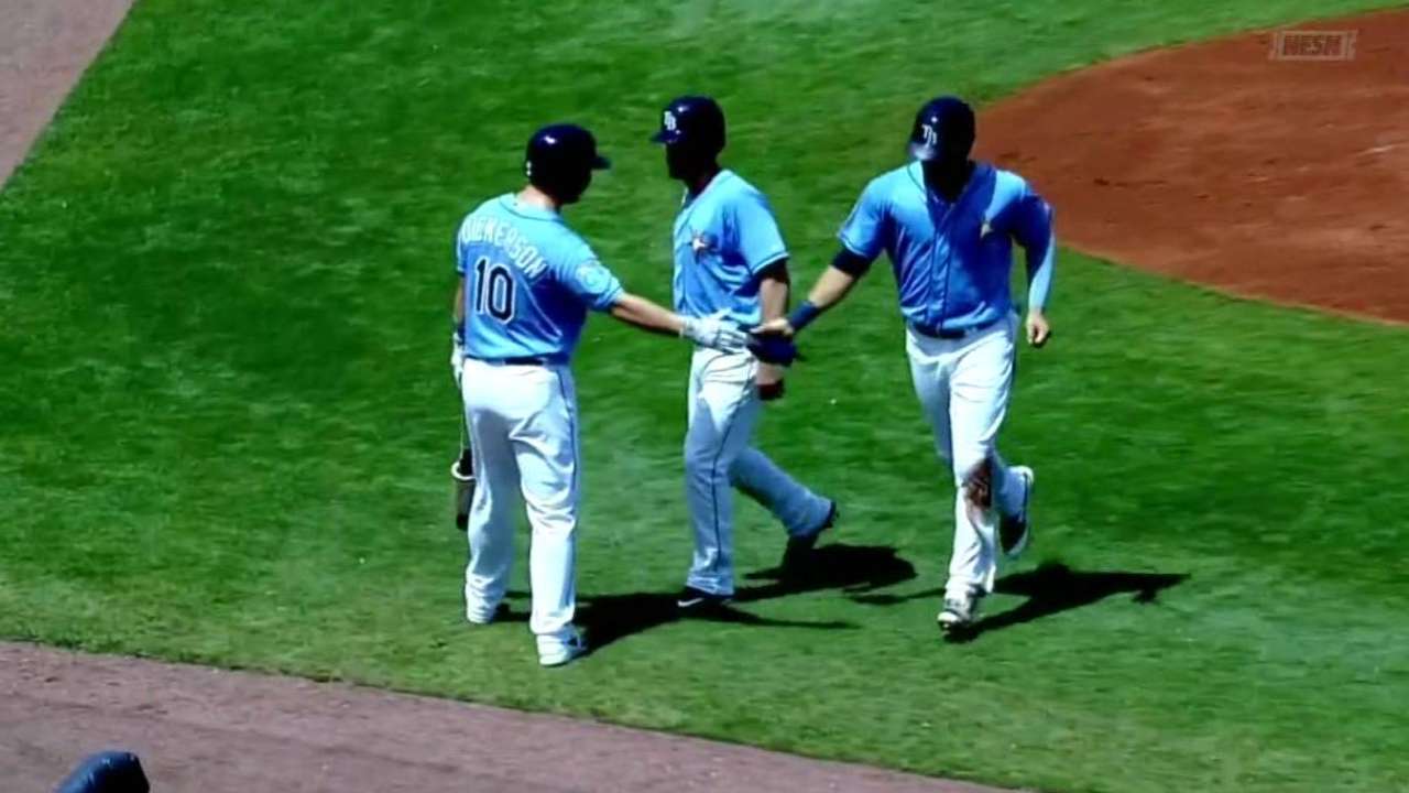 Longoria's two-run single