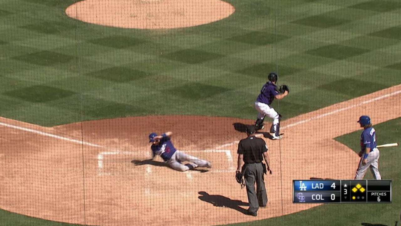 Bellinger's two-run double