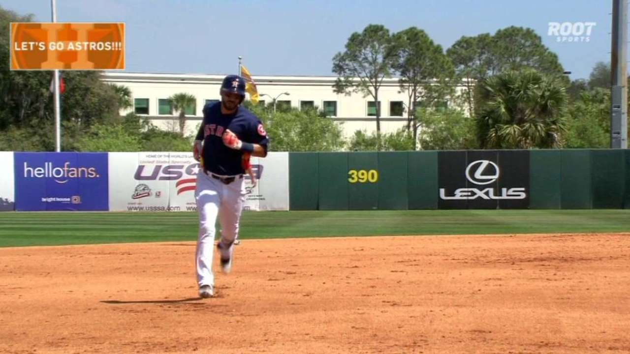 Marwin drills 4th spring HR off effective Gio