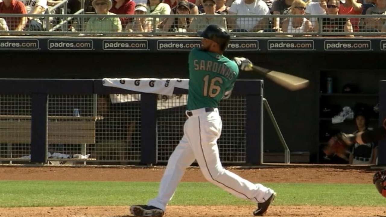 Martin keys Mariners' big third vs. Shark, SF