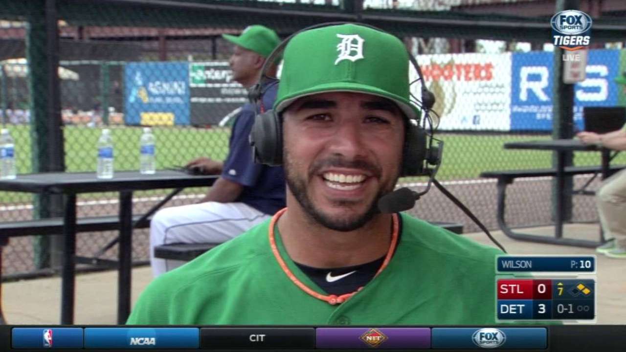 Aviles on his new team