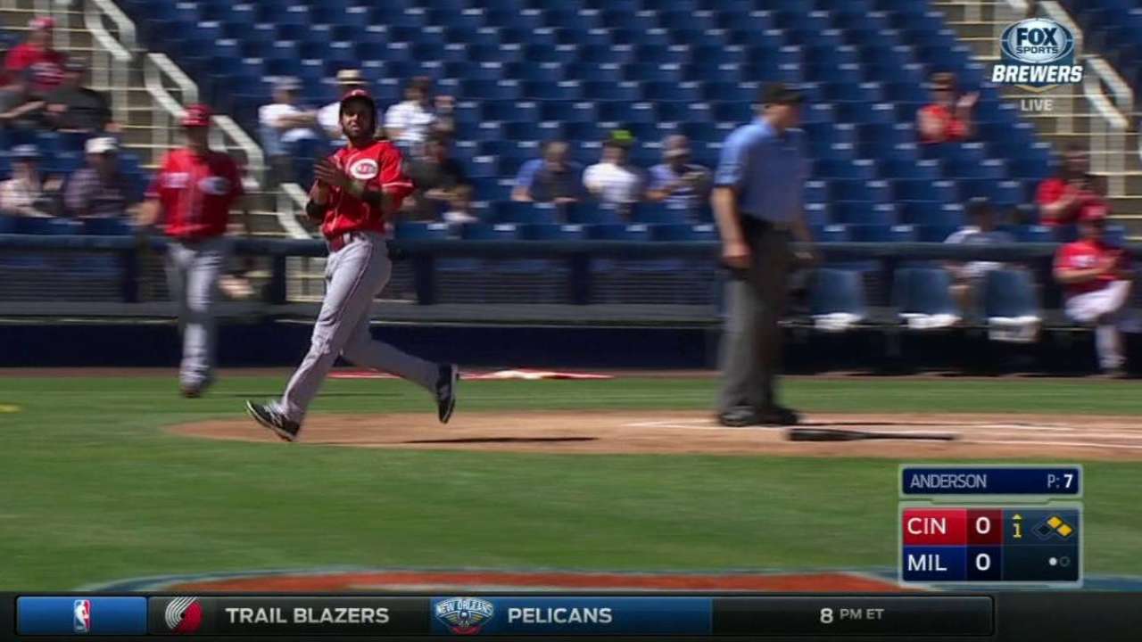 Votto's RBI single