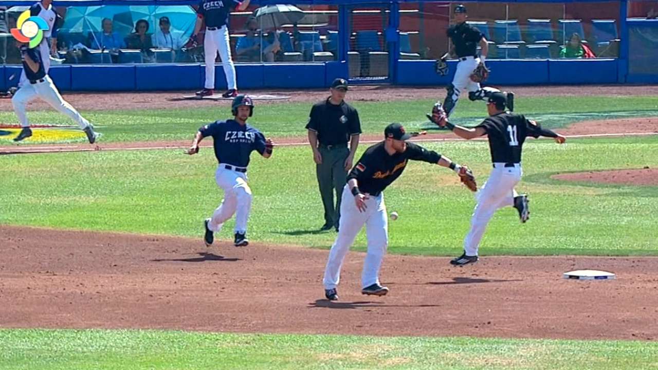 Hajtmar reaches base on miscue