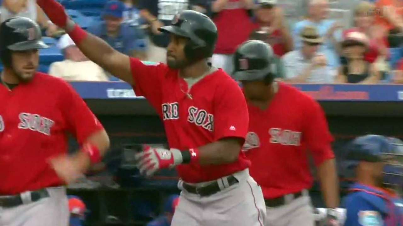 Young's 3-run blast paces Red Sox vs. Mets