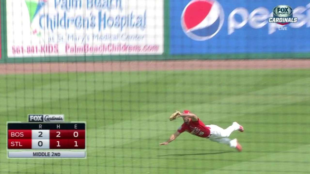 Grichuk's diving grab