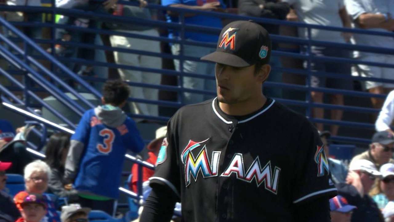 Hand escapes bases-loaded jam