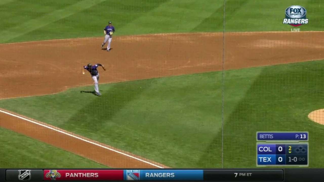 Arenado stays hot as Rockies power past Rangers