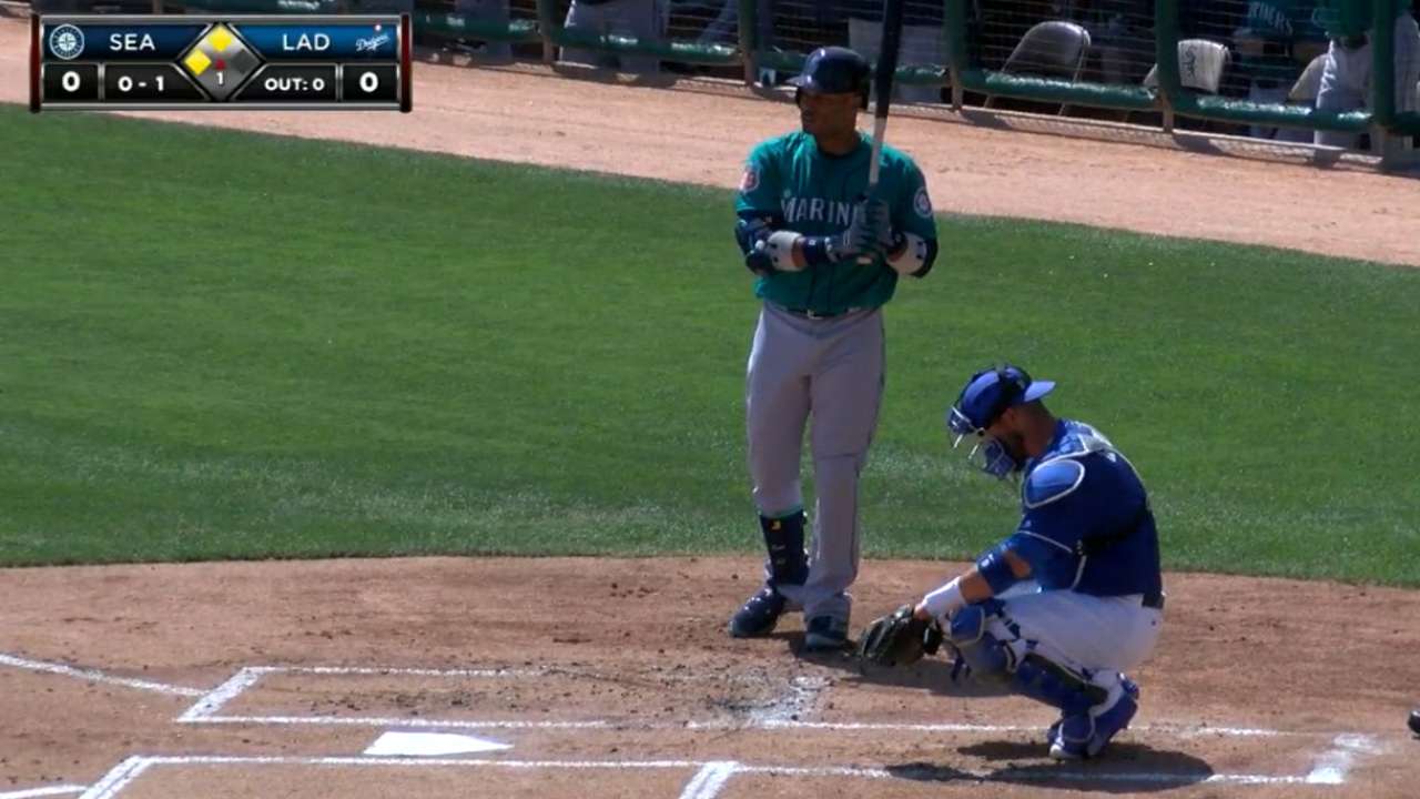 Cano's two-run single
