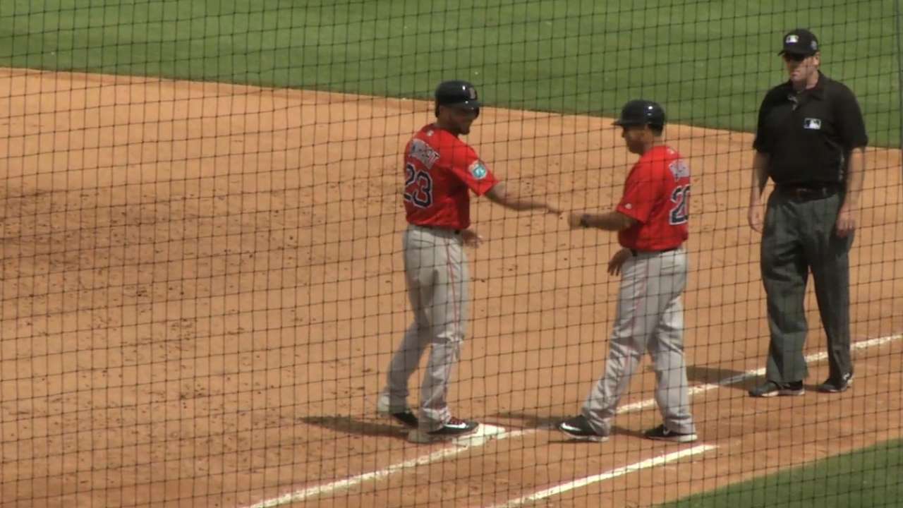 Swihart ends no-hit bid in 8th