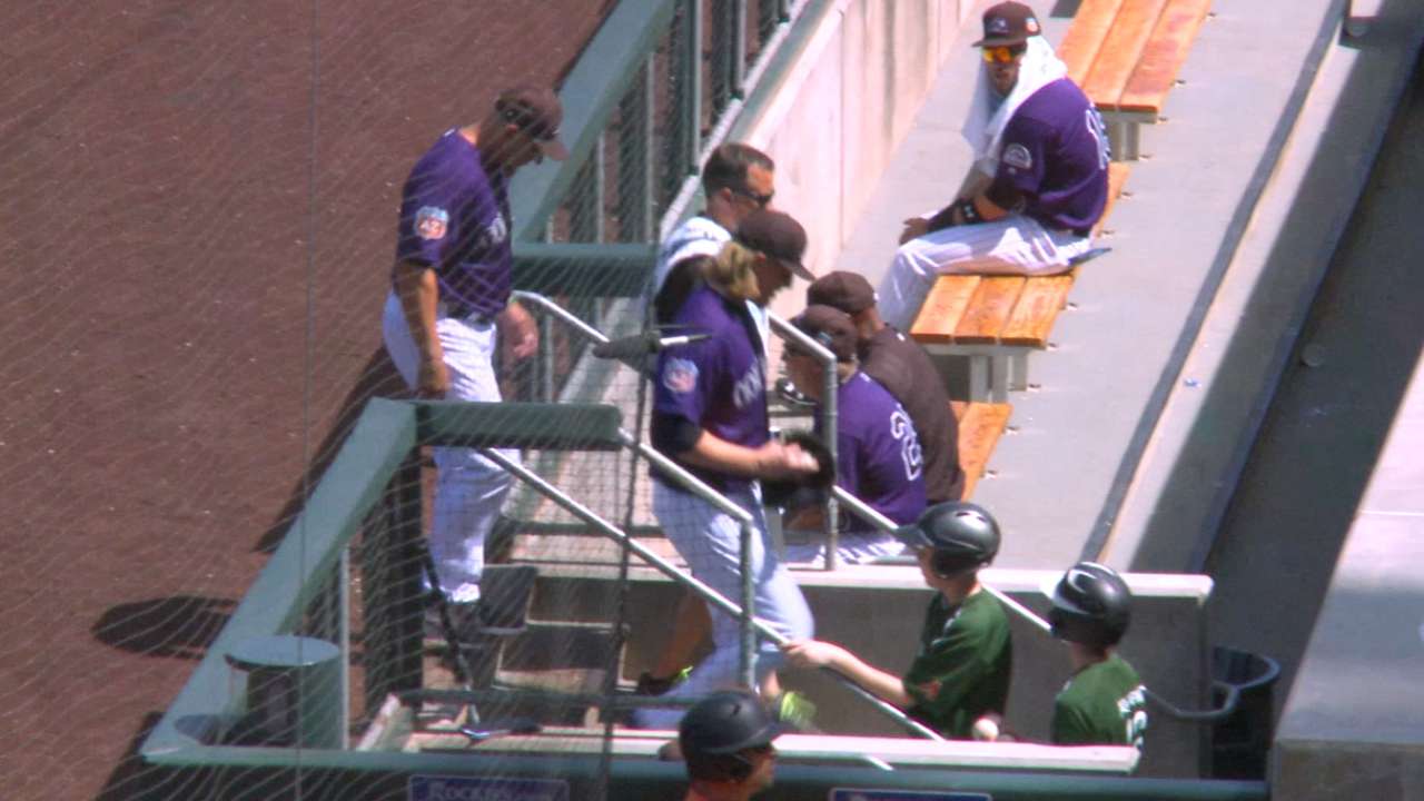Gray exits in first inning with abdominal strain