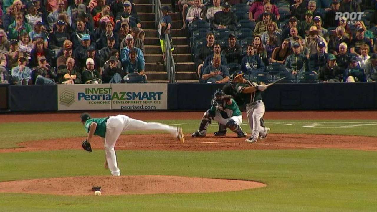 Smolinski's two-run jack