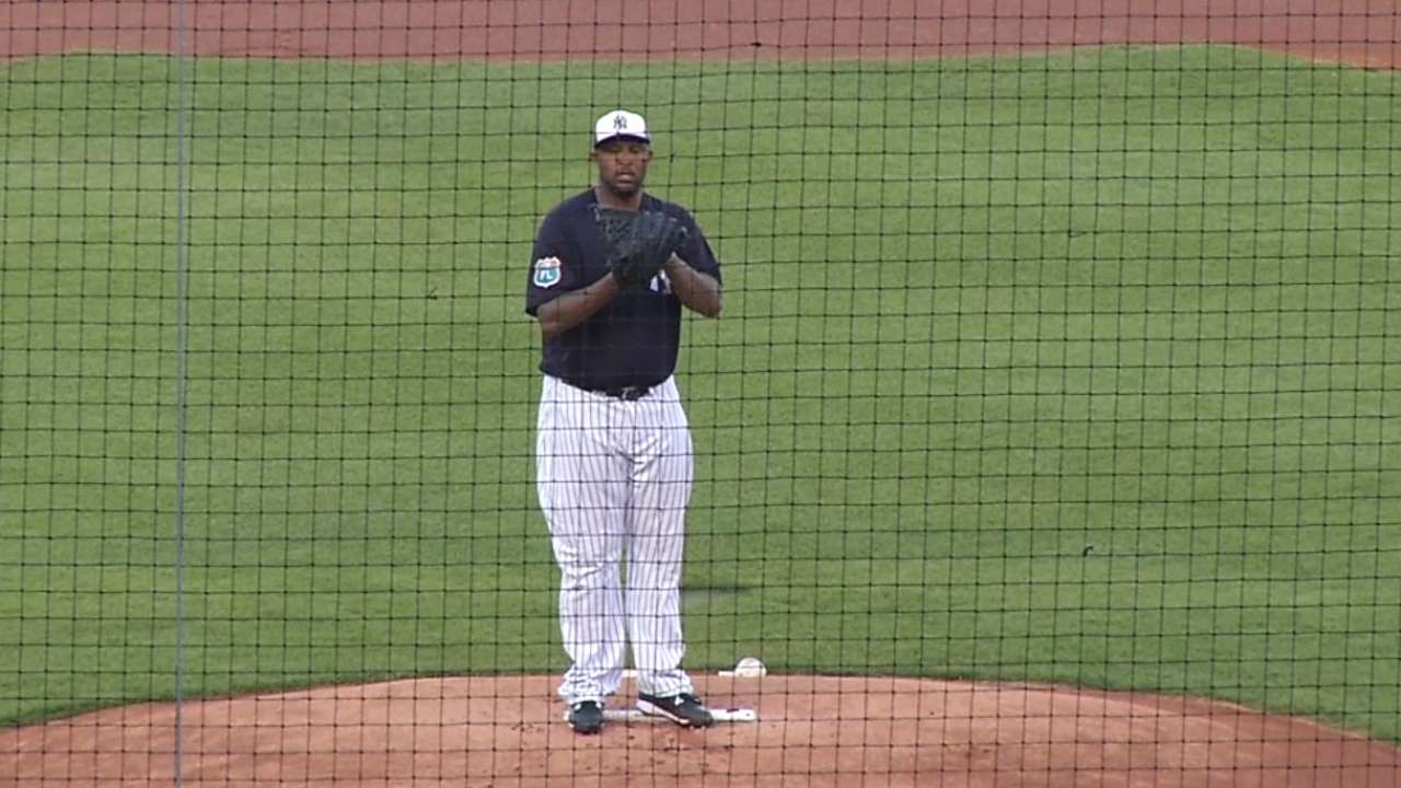 Sabathia fans Rivera