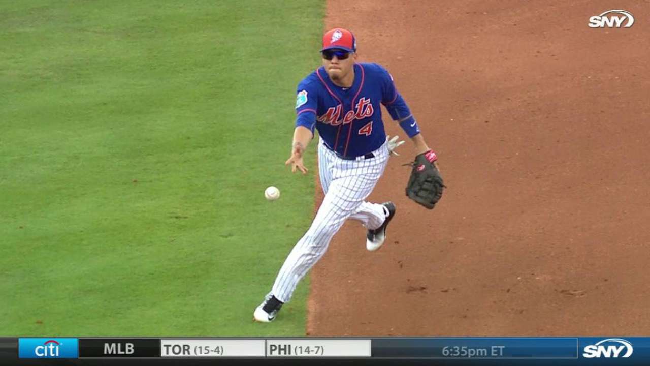 Flores debuts at first after Hernandez's tutorial