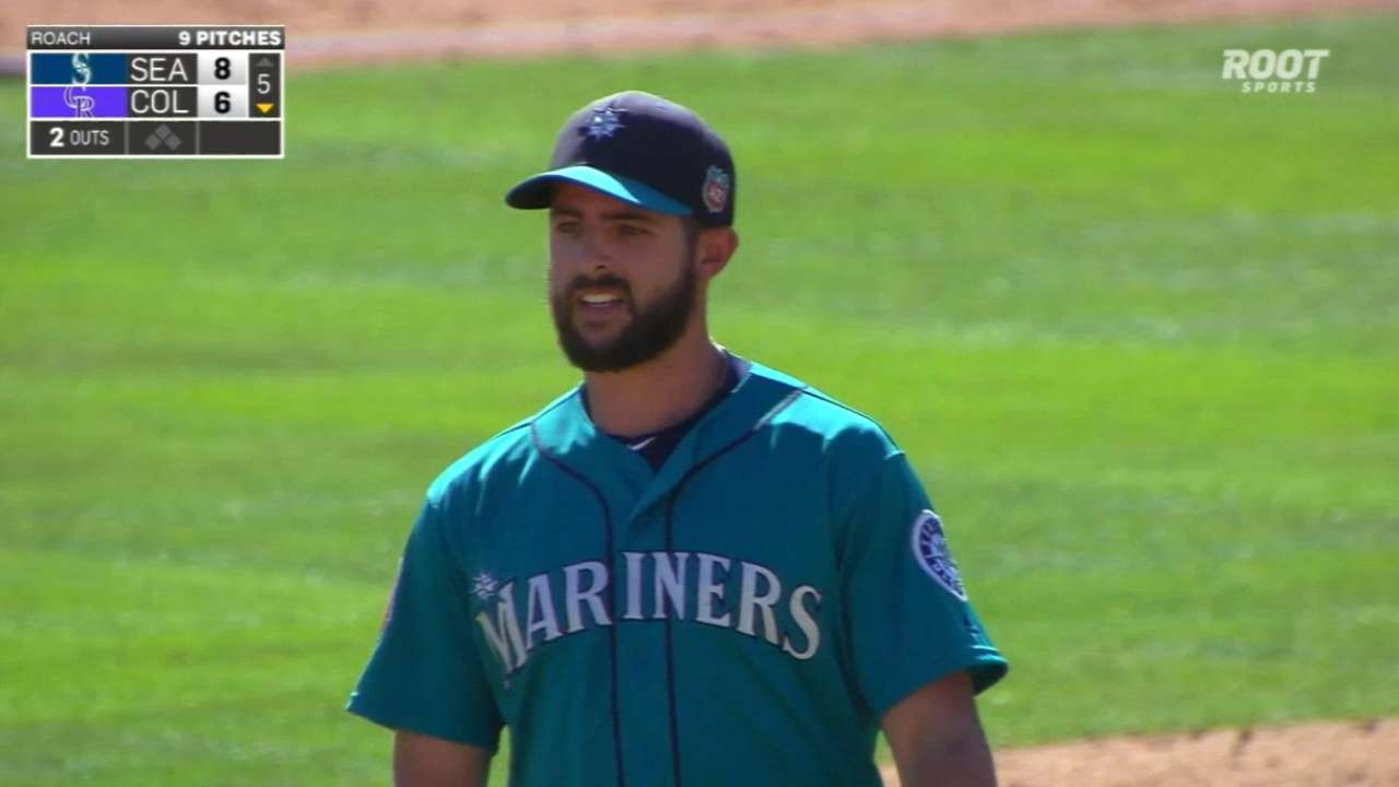 Roach opening eyes in push for bullpen spot