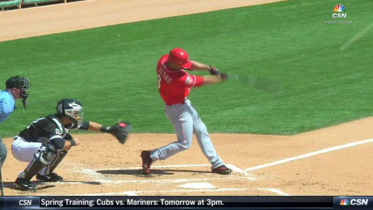 De Jesus Jr.'s three-run homer