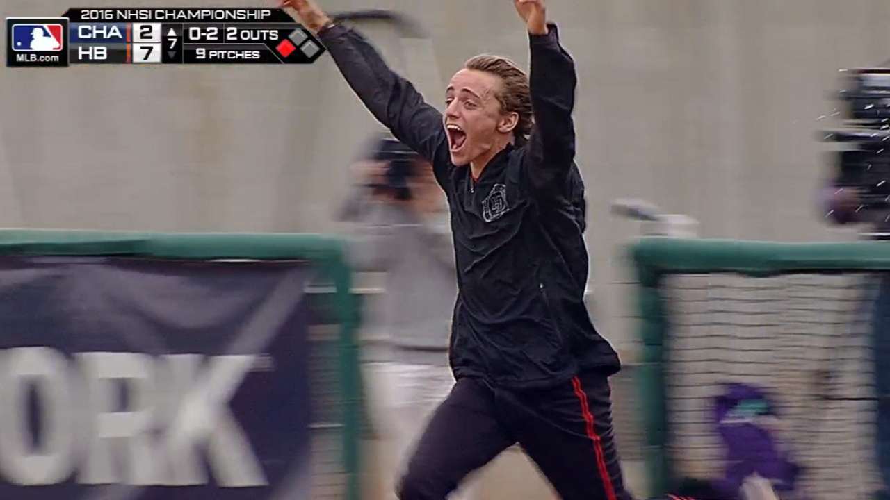 Huntington Beach wins National H.S. Invitational title