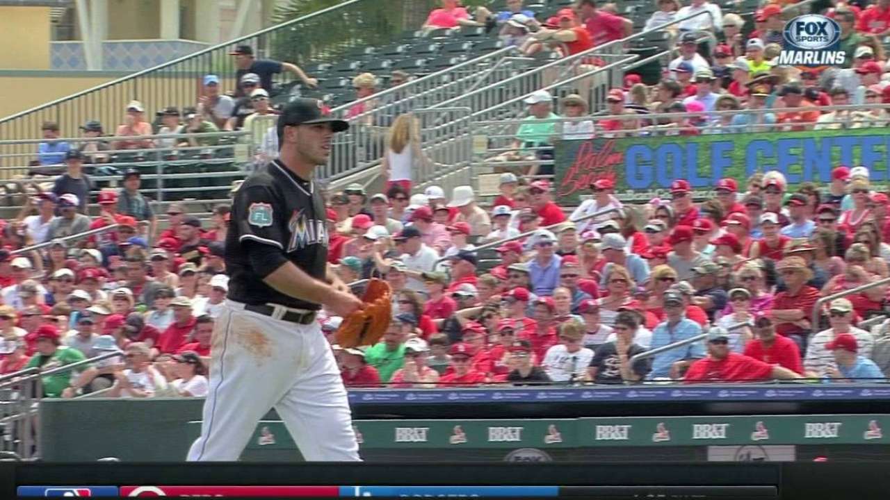 Fernandez fans Garcia
