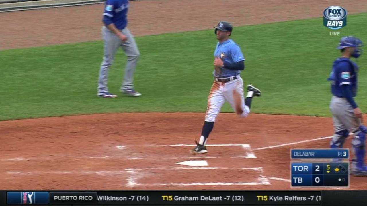 Souza Jr.'s sacrifice fly