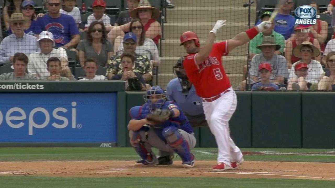 Pujols' RBI double