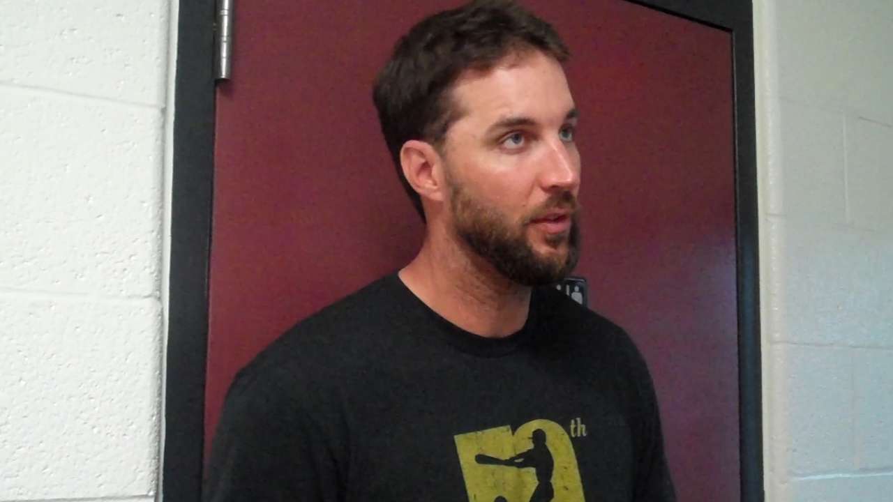 Wainwright shifts focus to Bucs after rainout