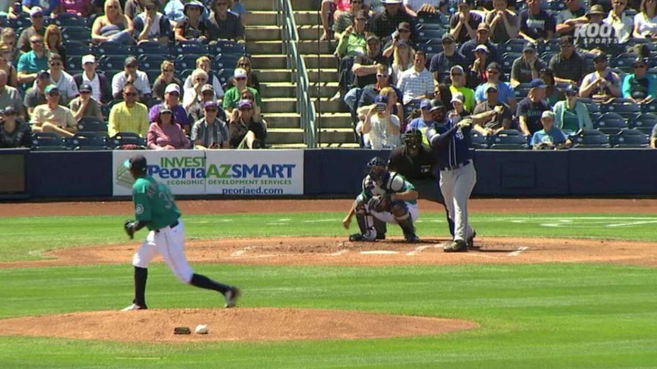 Kemp's RBI double