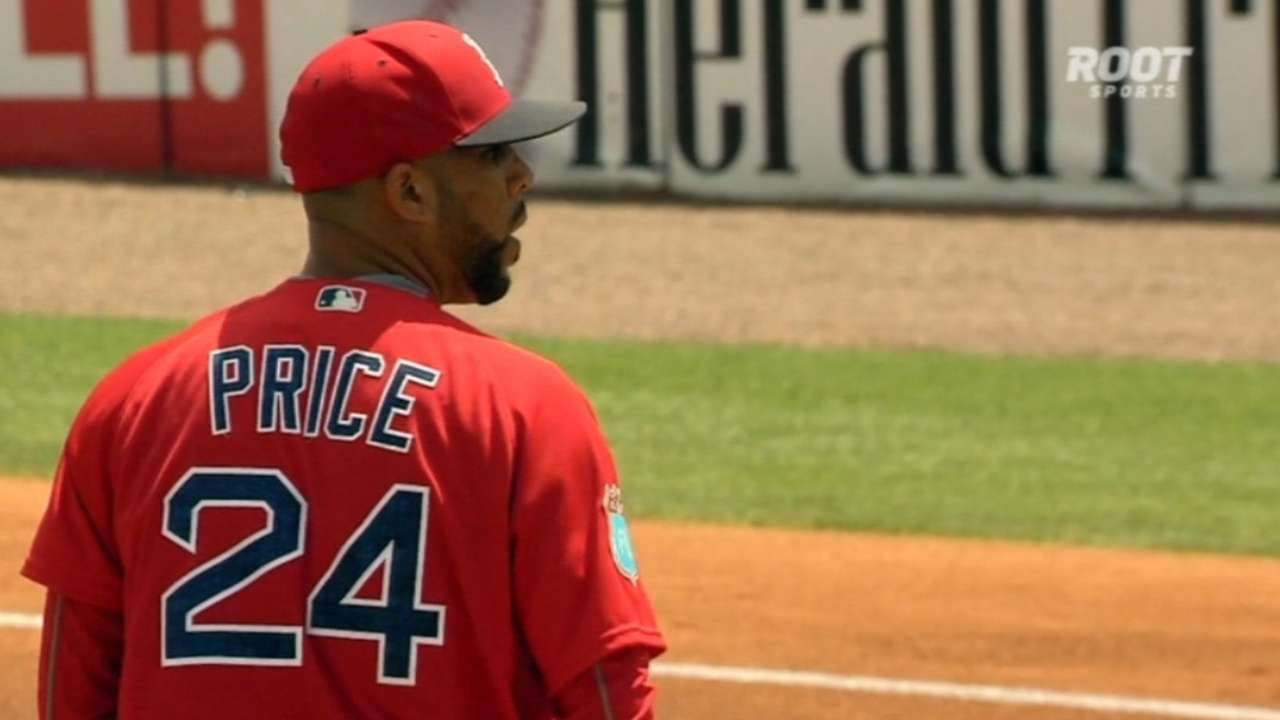 Price, Young lead way for Sox in tie with Bucs