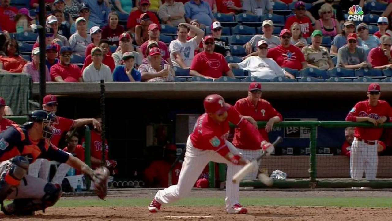 Hernandez's RBI bunt single