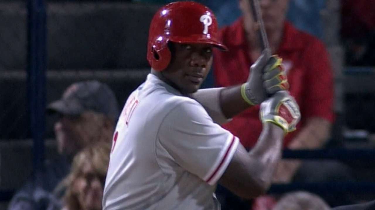 Howard's solo home run