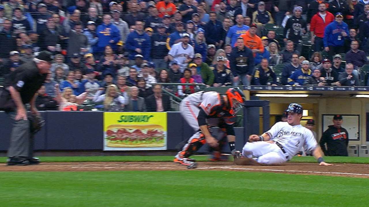 Pagan throws out Gennett at home