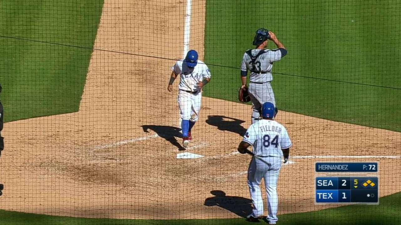 Choo's bases-loaded walk
