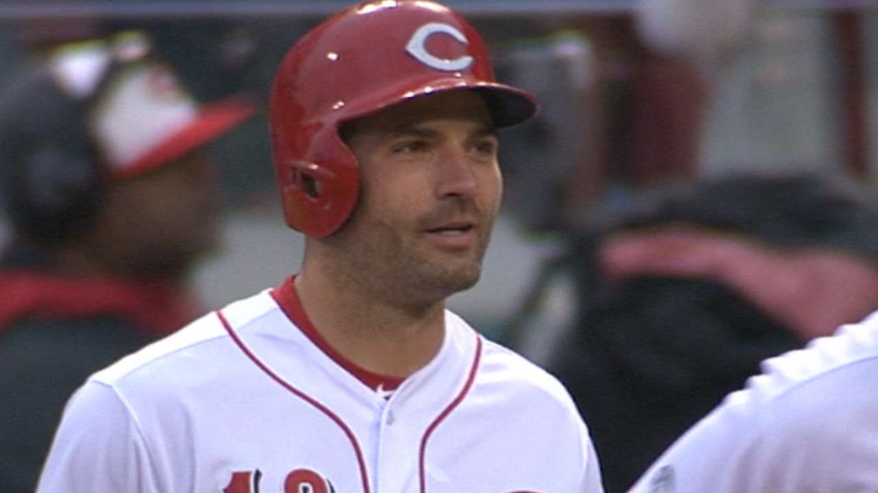 Stifled by Hellickson, Votto, Reds rally to sink Phillies